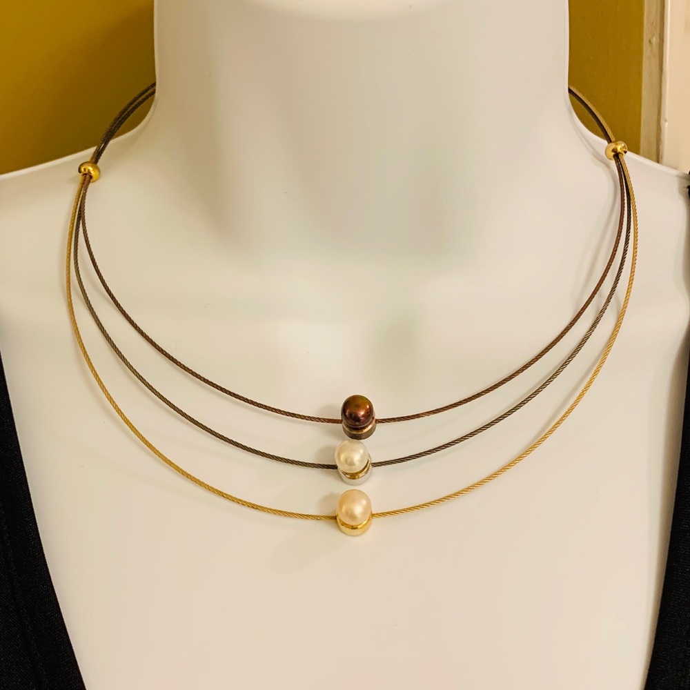 3 strand pearl necklace